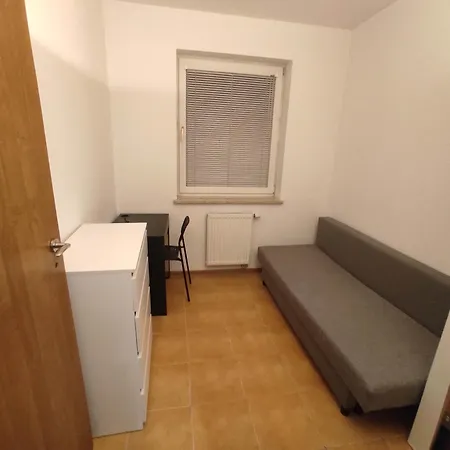With 2 Shared Bathrooms ,wc , 2km To Old Town -100m From Metro Szwedzka *